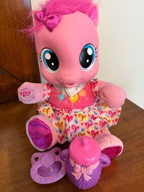 My Little Pony Baby So Soft Pink Pie  Talks